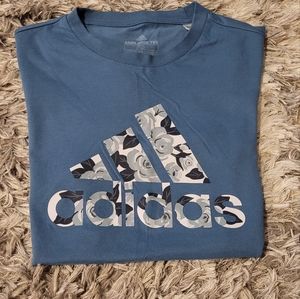 Adidas T-Shirt NWOT